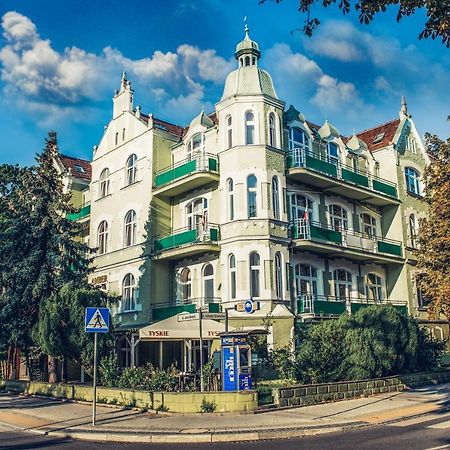 Hotel Dom Zdrojowy Amber Svinoústí Exteriér fotografie