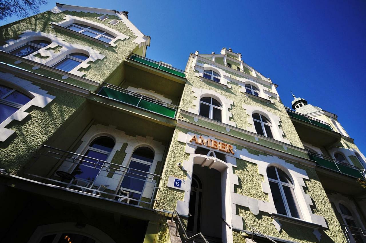 Hotel Dom Zdrojowy Amber Svinoústí Exteriér fotografie